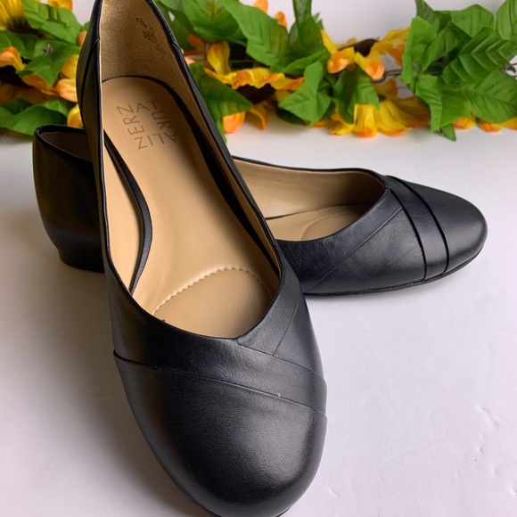 naturalizer women's gilly flat